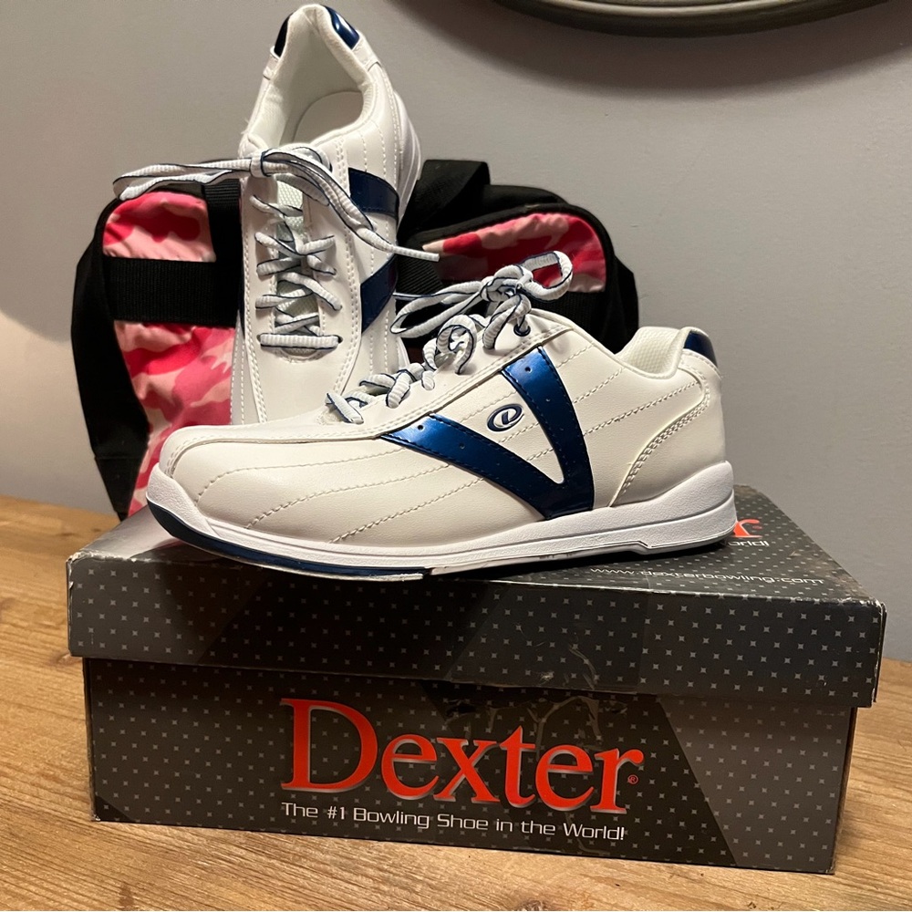 Dexter women’s bowling shoes